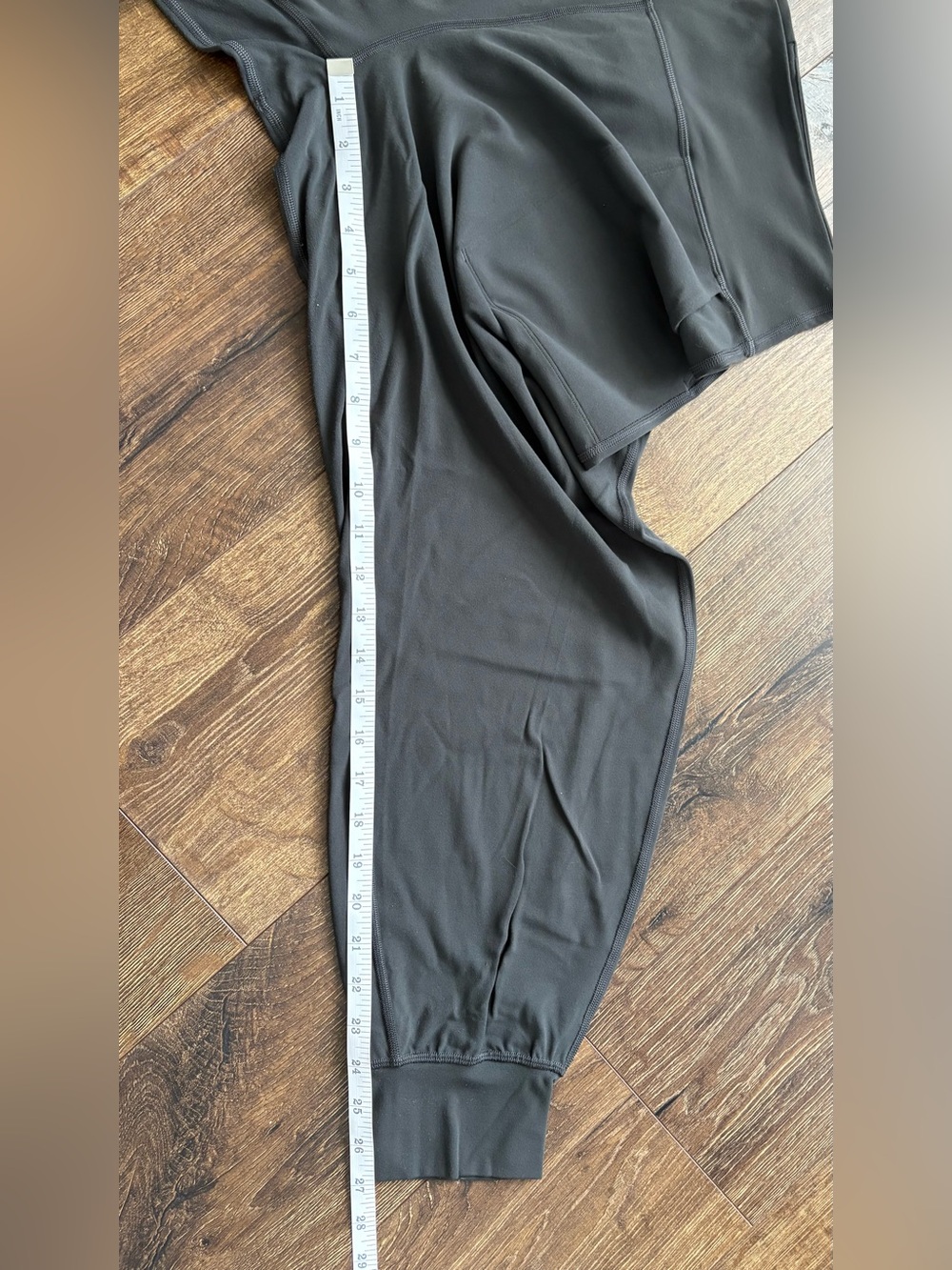 Lululemon Align Joggers, Graphite Grey 14 - Picture 7 of 12